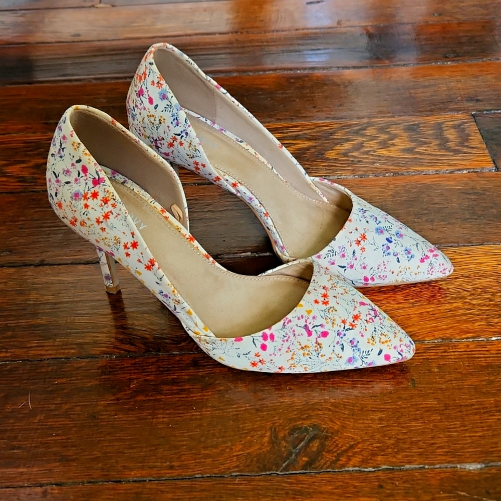 Old Navy Floral Heels